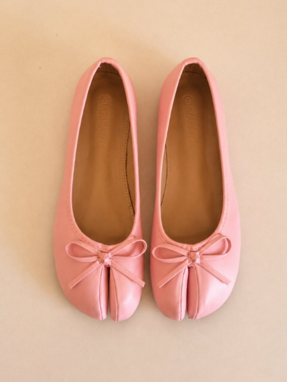 Pink PU Faux Leather Tabi Split-Toe Ballet Flats with Bow Accent